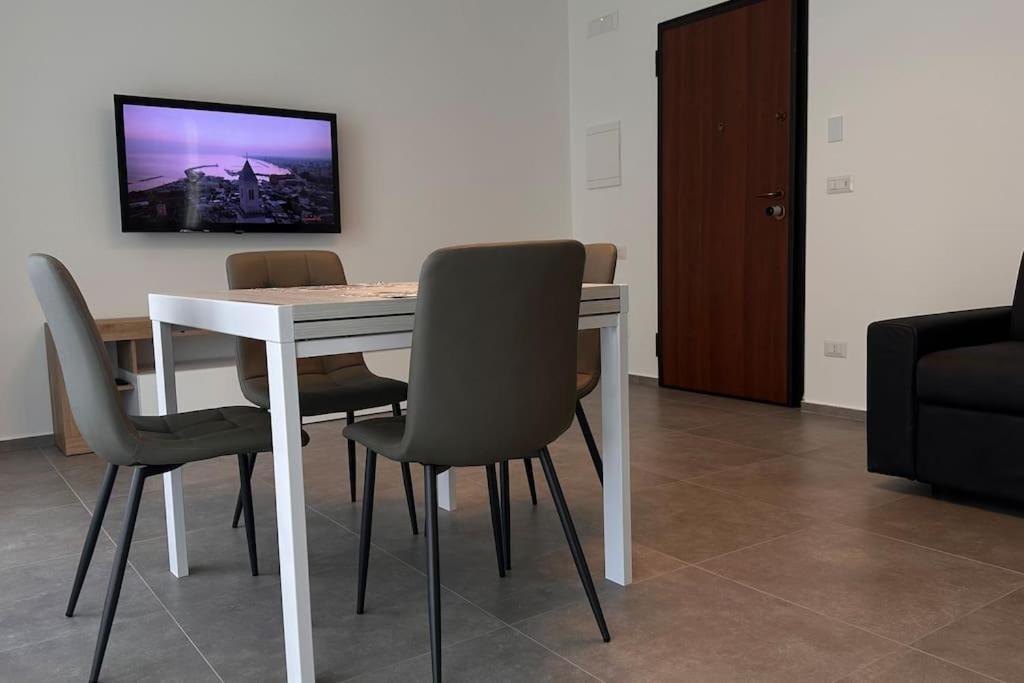 Cconforthotels Puglia Promenade Apartment 2 巴里 外观 照片